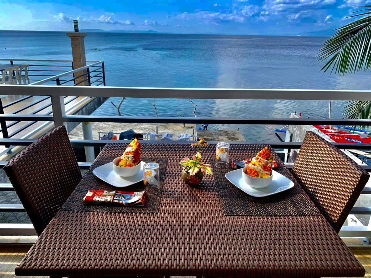 Pamanilao And Padoy'S Dive Camp Hotel Batangas Luaran gambar
