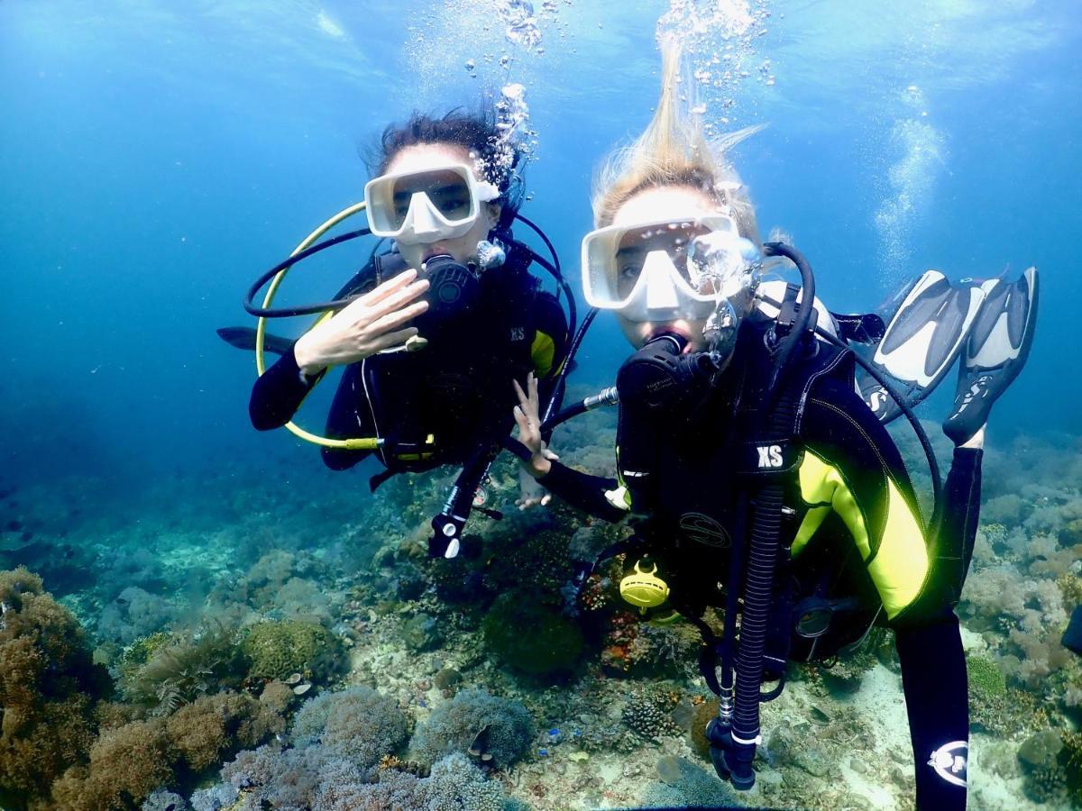 Pamanilao And Padoy'S Dive Camp Hotel Batangas Luaran gambar
